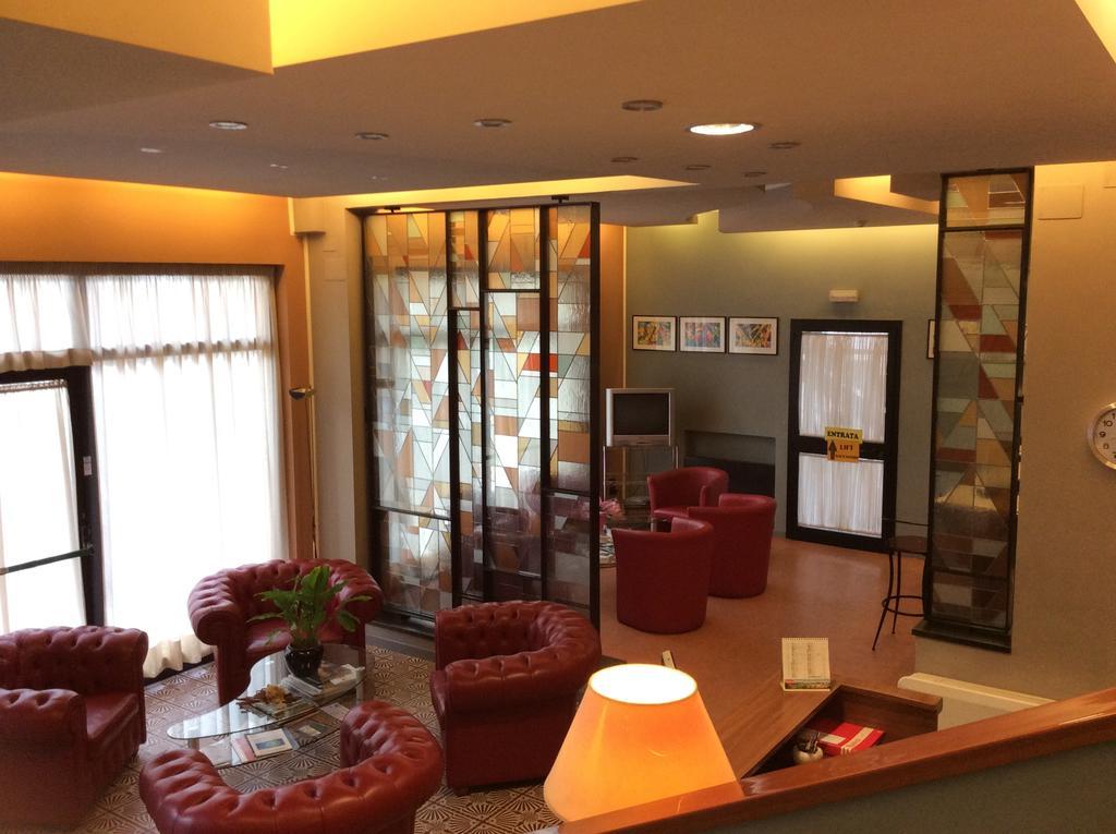 Hotel San Marco อาเรซโซ ภายนอก รูปภาพ